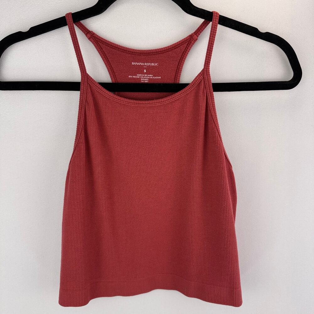 Banana Republic Seamless Ribbed Cropped Tank Size SSize S